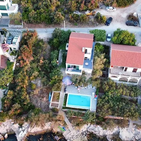 Villa Luxury Jadranka With Heated Pool Maslinica