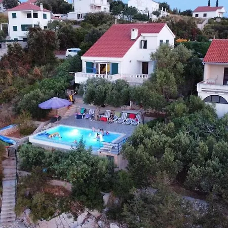 Villa Luxury Jadranka With Heated Pool Maslinica
